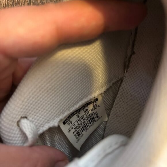 Nike Air Force 1's - Picture 2 of 4